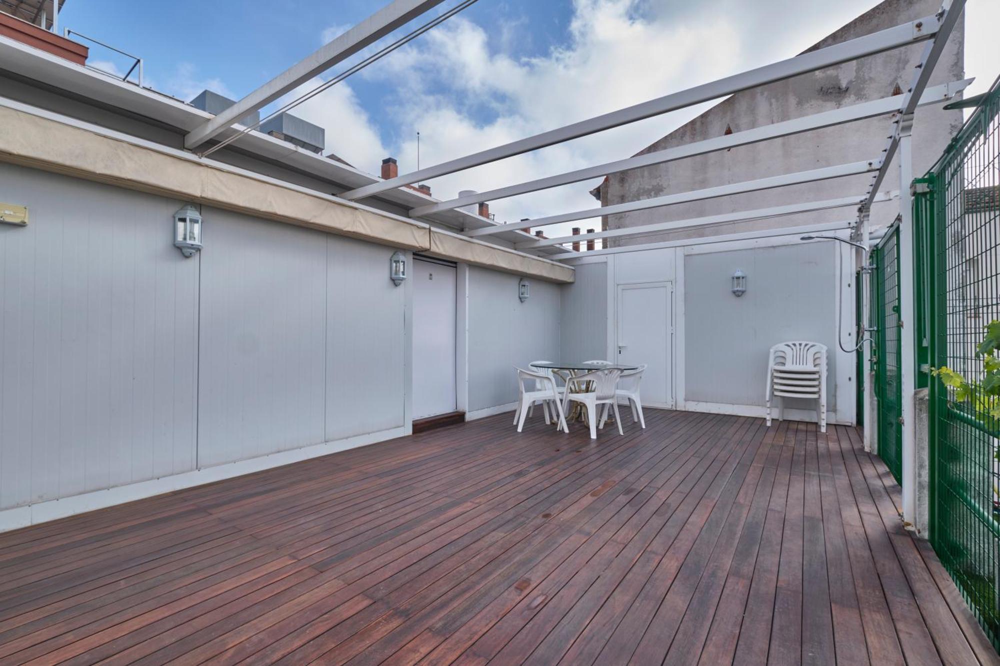 Apartamentos Carlos Madrid Bagian luar foto